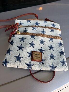 Dooney & Bourke DALLAS COWBOYS Triple-Zip Crossbody with Brown Strap